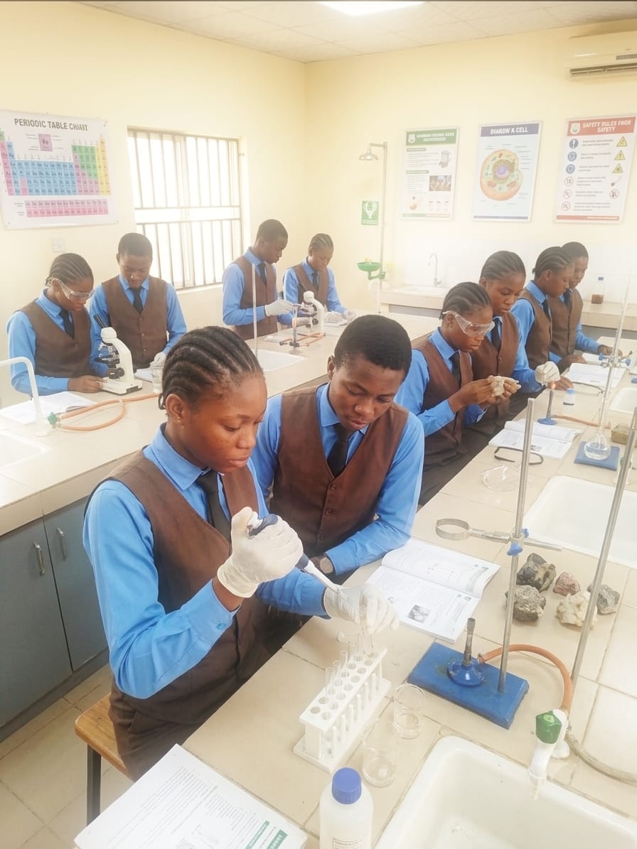 IGNITE CURIOSITY: HANDS-ON SCIENCE FOR CAMEROON'S FUTURE.